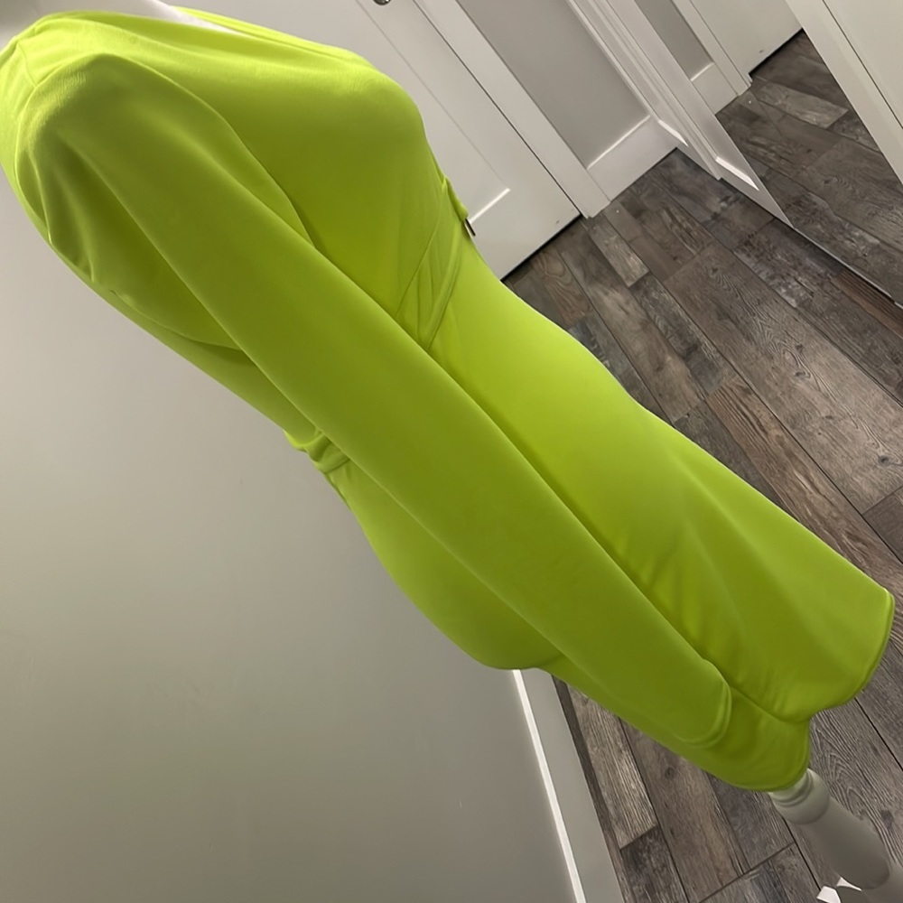 Neon dress - Picture 6 of 6